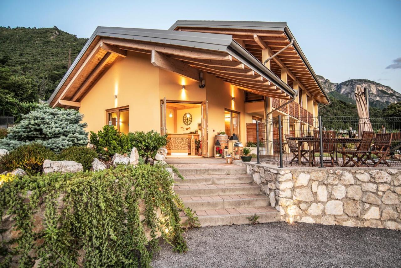Agriturismo Al Maniero Trento Exterior foto
